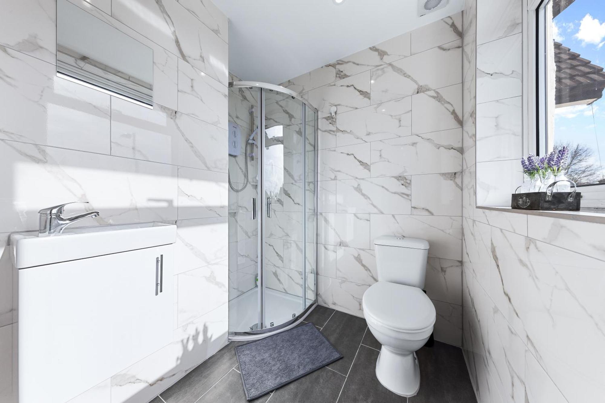 Serviced Ensuite Modern Studio - Sleeps 2 - Near Wembley Stadium - Good Transport Link To Central London - Harrow Ha3 Hatch End Exterior foto
